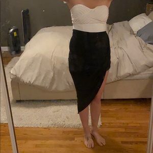 G by Guess Black and White Asymmetric Dress